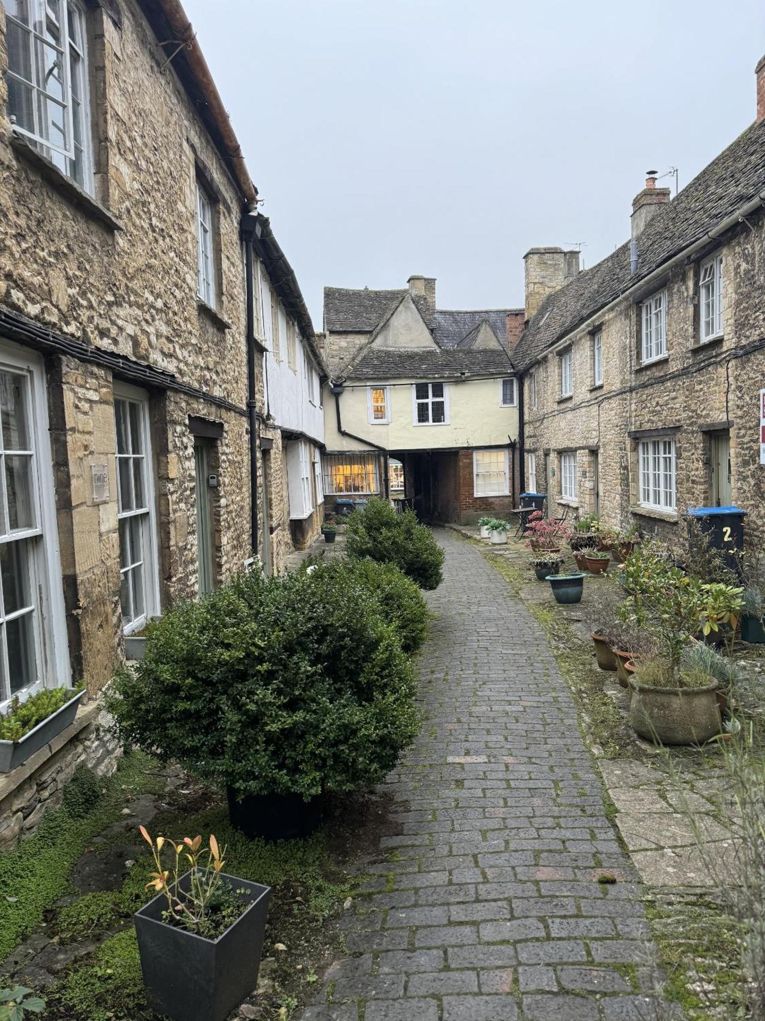 Little Priory Cottage เบอร์ฟอร์ด ภายนอก รูปภาพ