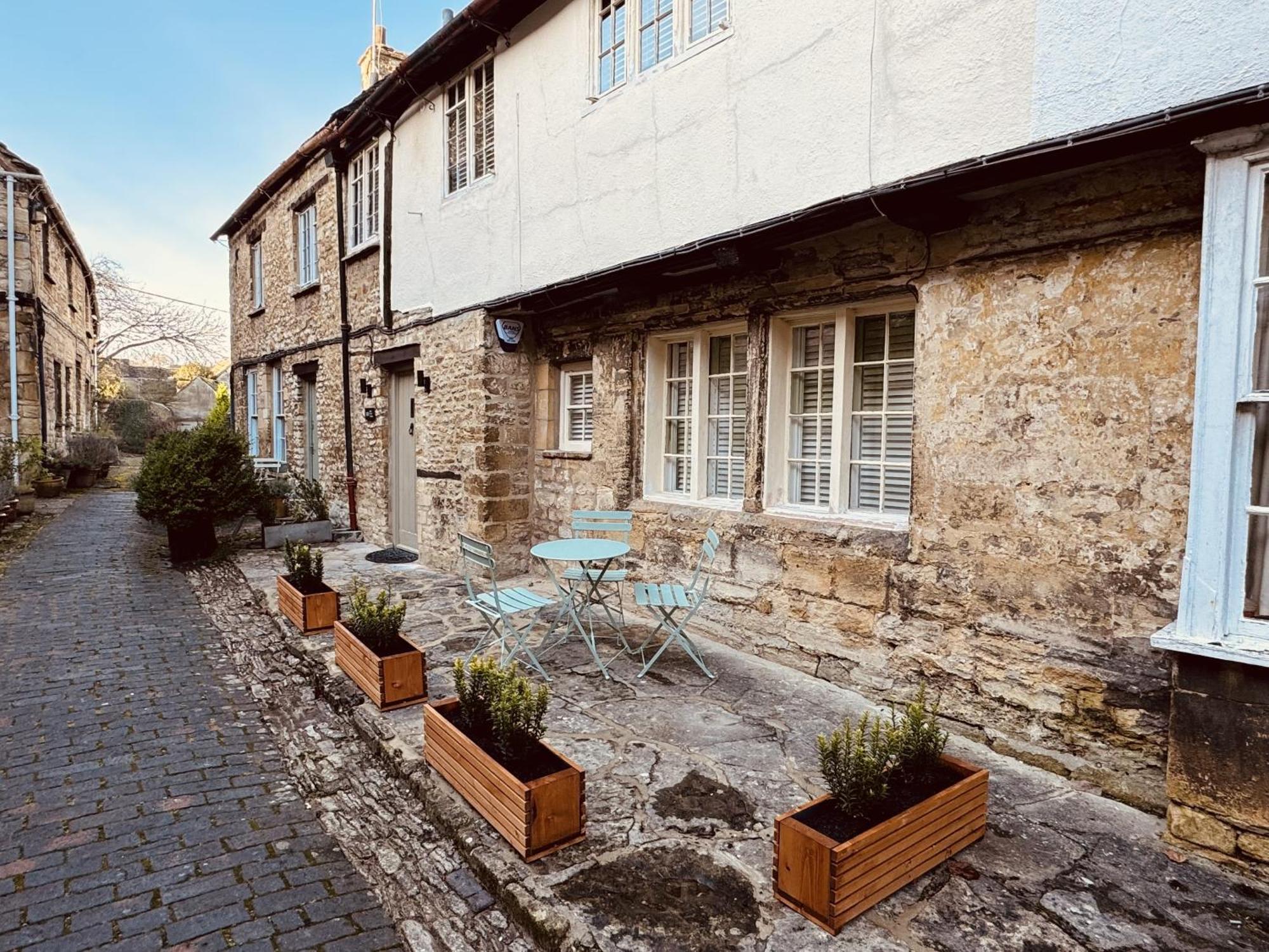 Little Priory Cottage เบอร์ฟอร์ด ภายนอก รูปภาพ