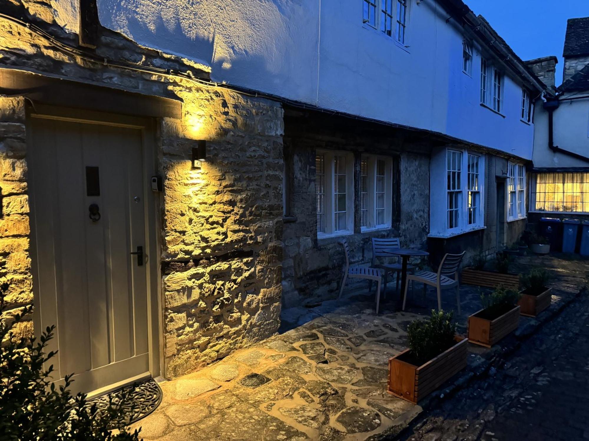 Little Priory Cottage เบอร์ฟอร์ด ภายนอก รูปภาพ